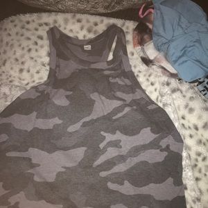 This (size extra large) tank top is from old navy activewear.
